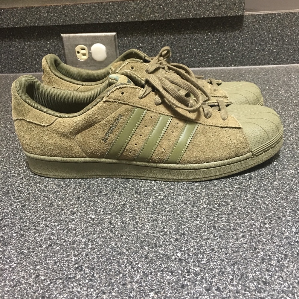 Men’s adidas superstar shoes